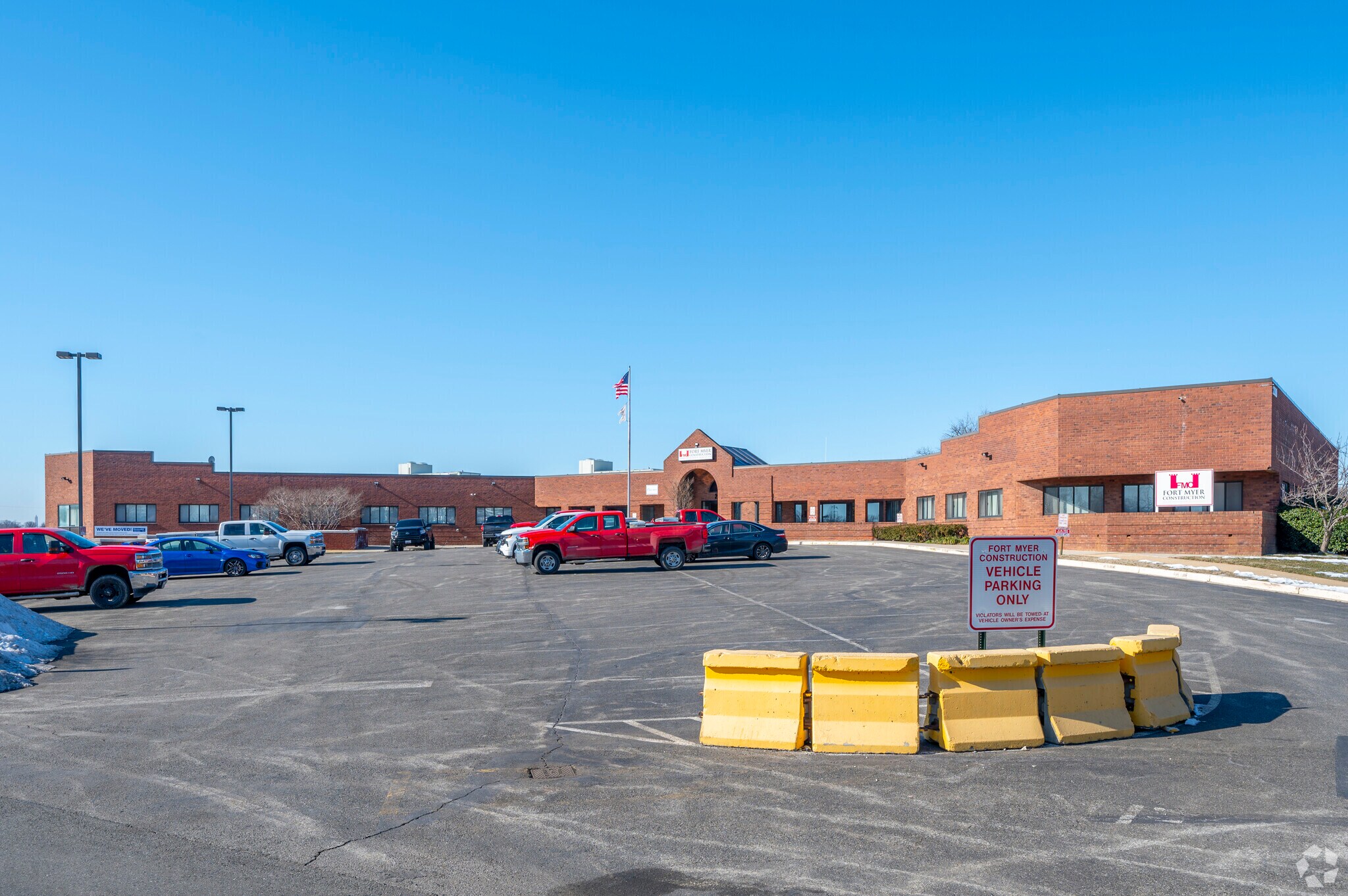 2200 South Dakota Ave NE, Washington, DC à louer Photo principale– Image 1 sur 2