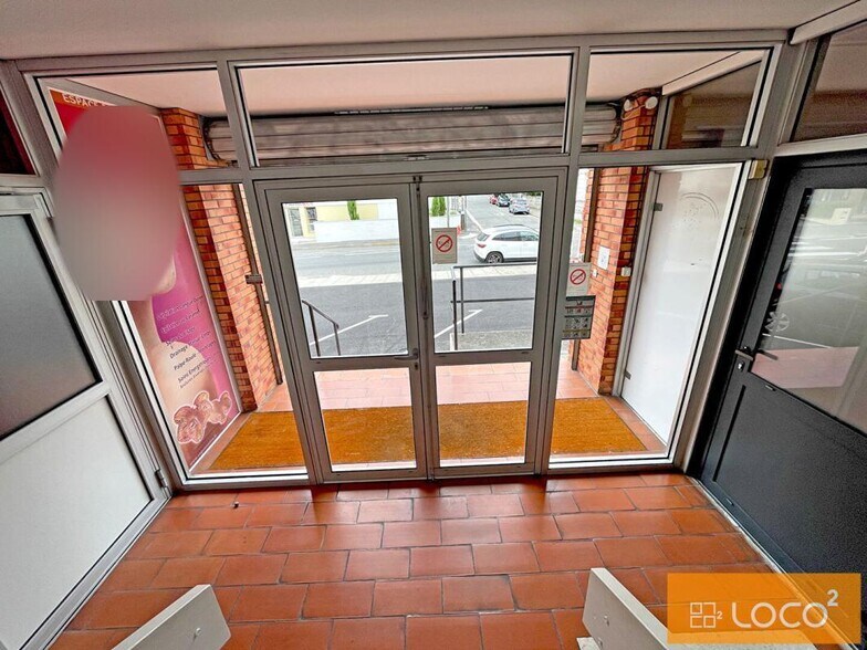 184 Avenue Antoine De Saint Exupéry, Toulouse à louer - Photo de l’immeuble – Image 2 sur 3