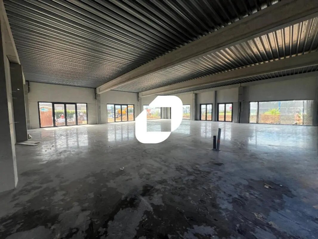 17 Rue Saint Georges, Baralle à louer Photo de l’immeuble– Image 1 sur 12