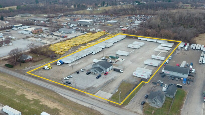 905-909 W Troy Ave, Indianapolis, IN à louer Photo principale– Image 1 sur 6