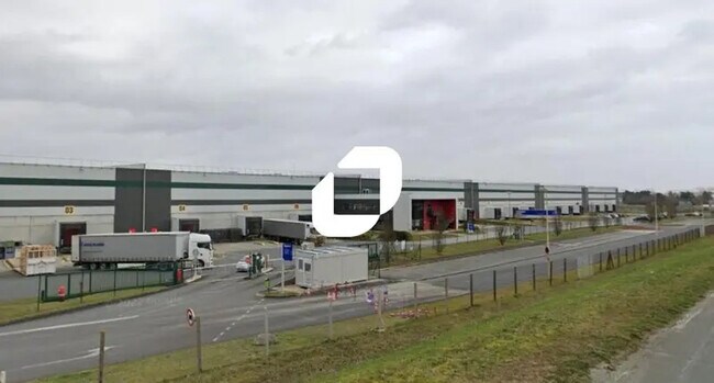 Plus de détails pour Bureau, Industriel/Logistique à louer