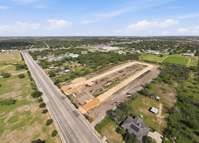 1519 Villaret Blvd, San Antonio, TX à vendre - Photo de l’immeuble – Image 2 sur 71