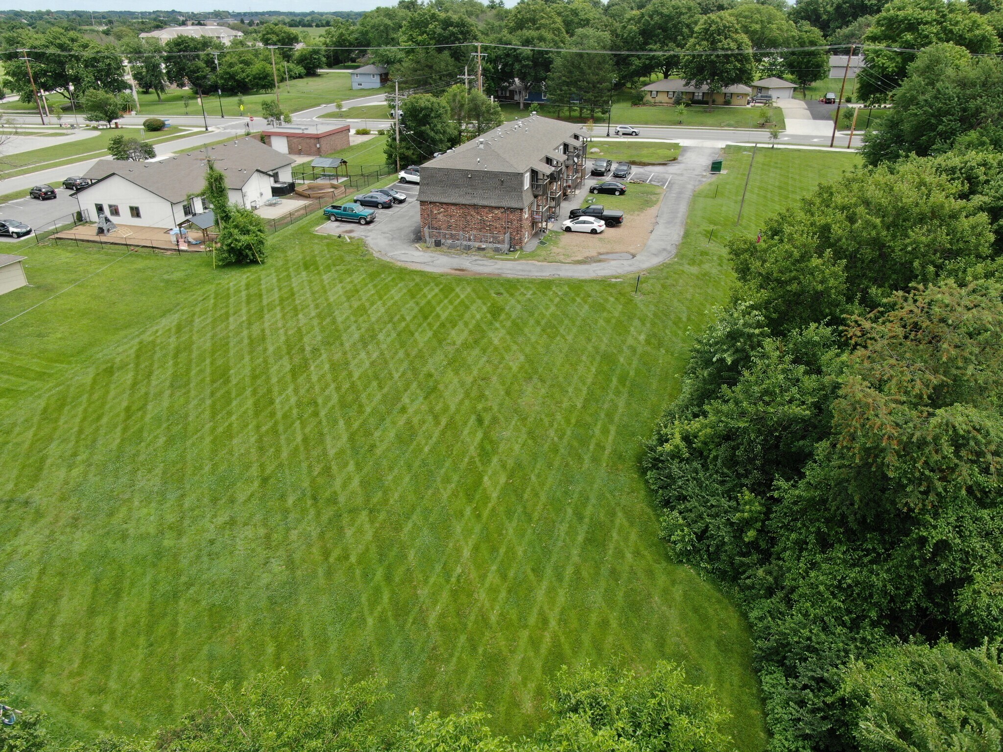 2312 N 155th St, Basehor, KS à vendre Photo de l’immeuble– Image 1 sur 5