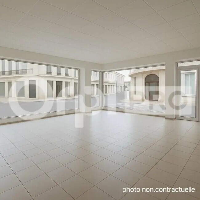 Plus de détails pour Local commercial à louer