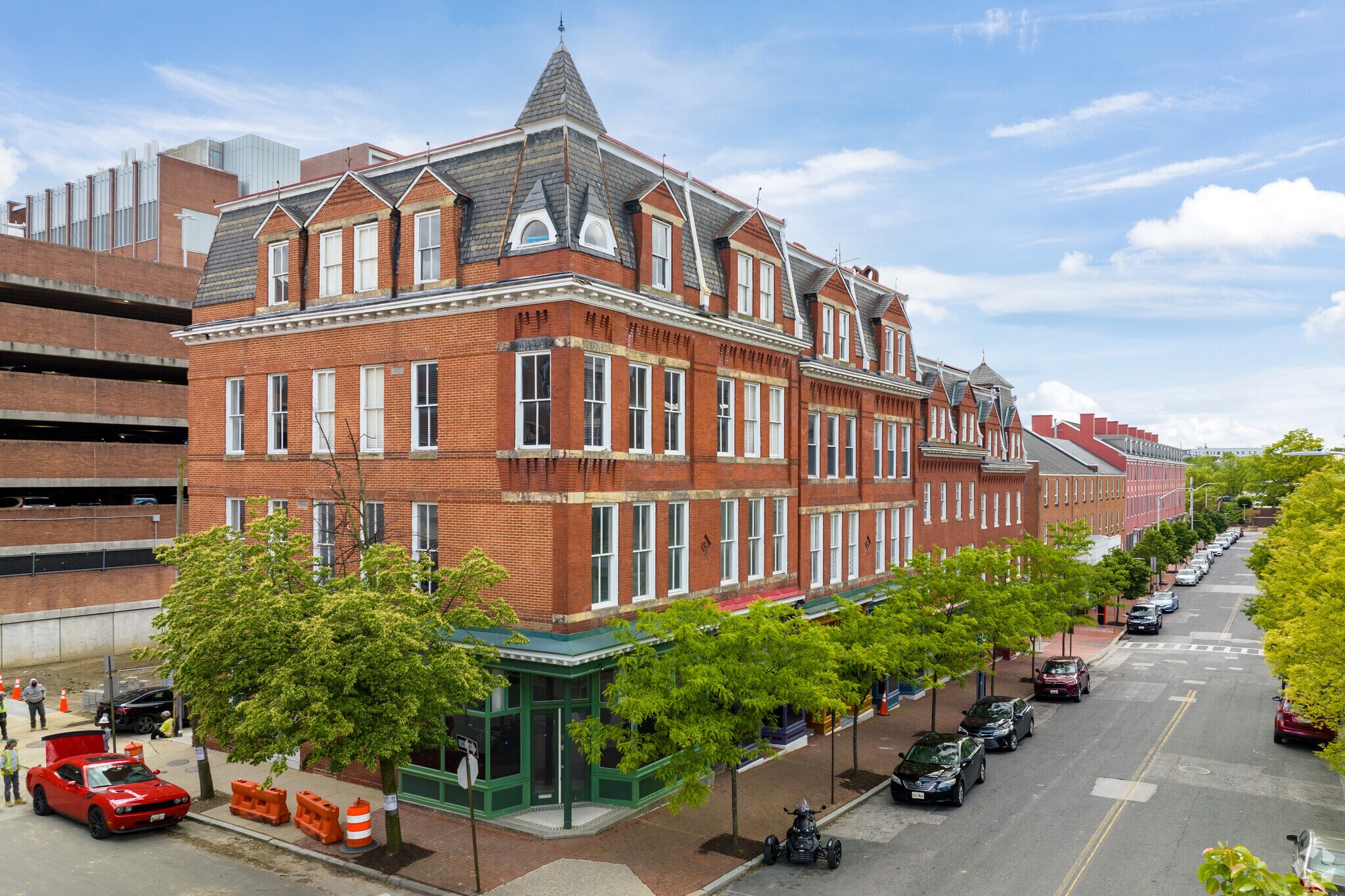 617-631 W Lexington St, Baltimore, MD à louer Photo principale– Image 1 sur 34