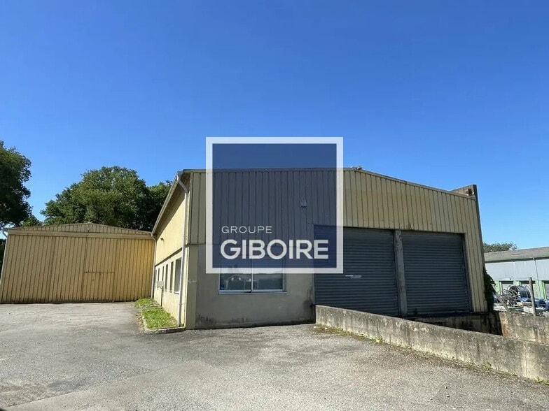Industriel/Logistique dans Saint-Jacques-de-la-Lande à louer - Photo de l’immeuble – Image 2 sur 12