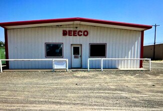 Plus de détails pour 106 W Richardson St, Sundown, TX - Industriel/Logistique à vendre