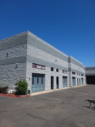 Plus de détails pour 7652 E Greenway Rd, Scottsdale, AZ - Industriel/Logistique à louer