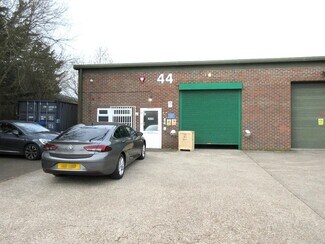 Plus de détails pour 44 Bolney Gran, Bolney - Industriel/Logistique à vendre