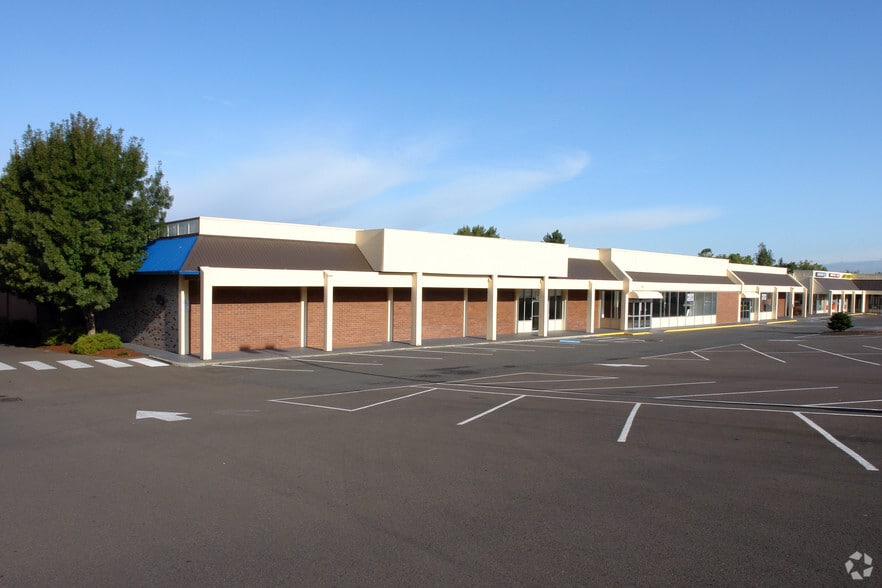 14285-14363 SW Pacific Hwy, Portland, OR à louer - Photo principale – Image 2 sur 16