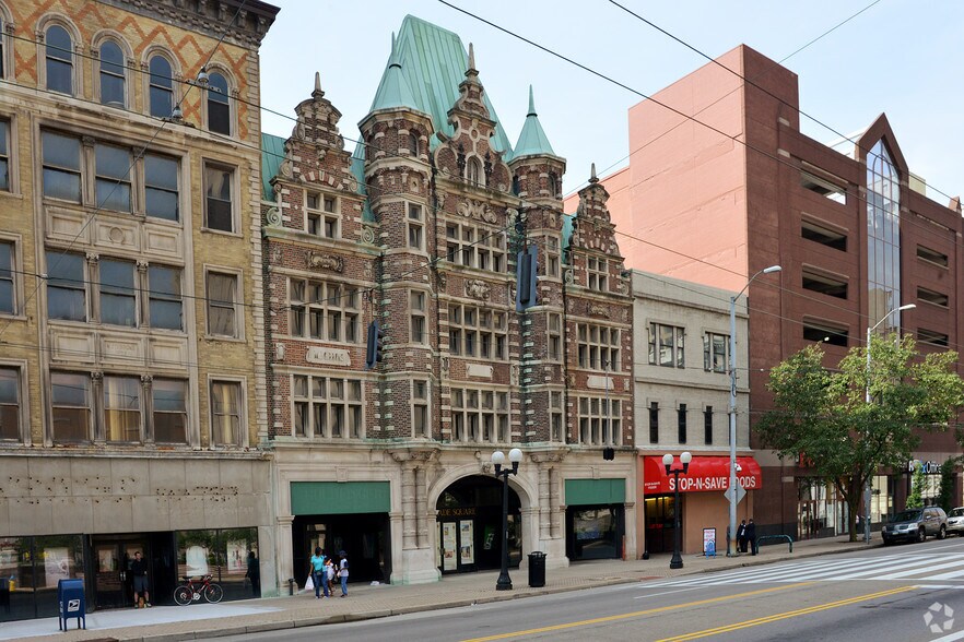 15 W 4th St, Dayton, OH à louer - Photo de l’immeuble – Image 1 sur 4