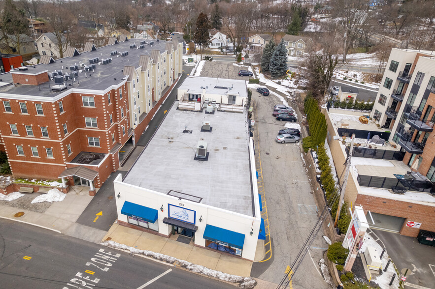 267 Main St, Nyack, NY à vendre - Photo de l’immeuble – Image 2 sur 23