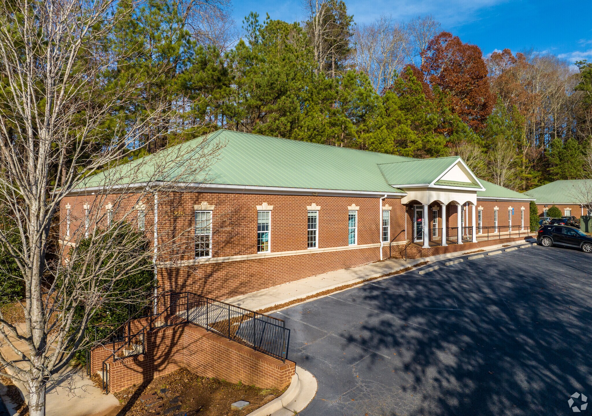 225 Millard Farmer Industrial Blvd, Newnan, GA à louer Photo principale– Image 1 sur 4
