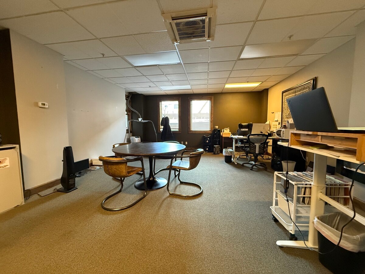 120 2nd Ave N, Ketchum, ID 83340 - Lot 107 -  - Photo intérieure - Image 1 of 4