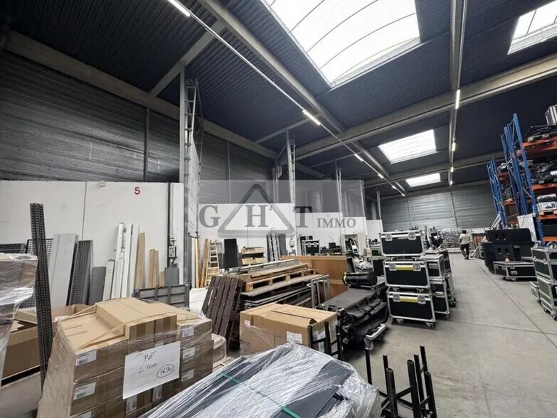 Industriel/Logistique dans Wissous à louer - Photo intérieure – Image 1 sur 4