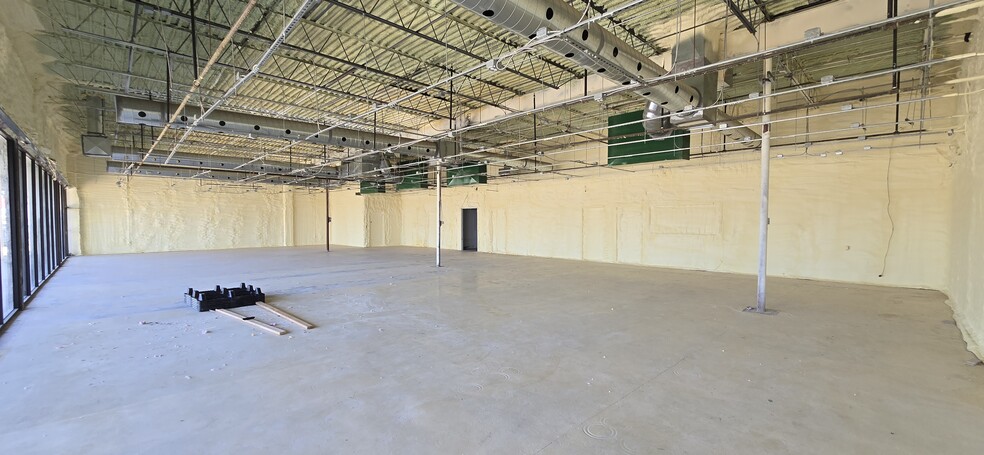1332 SW 59th St, Oklahoma City, OK à louer - Photo de l’immeuble – Image 3 sur 48