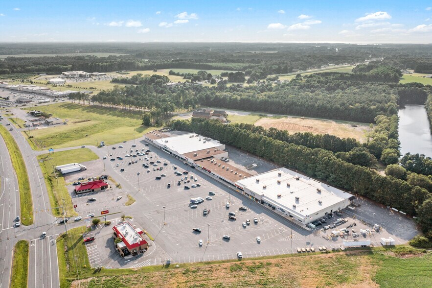 25102 Lankford Hwy, Onley, VA à louer - Photo de l’immeuble – Image 3 sur 37