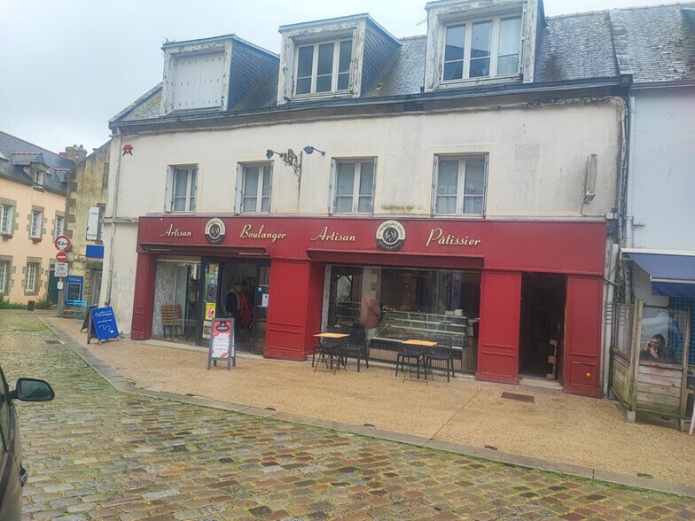 Local commercial dans Douarnenez à vendre - Photo de l’immeuble – Image 1 sur 2