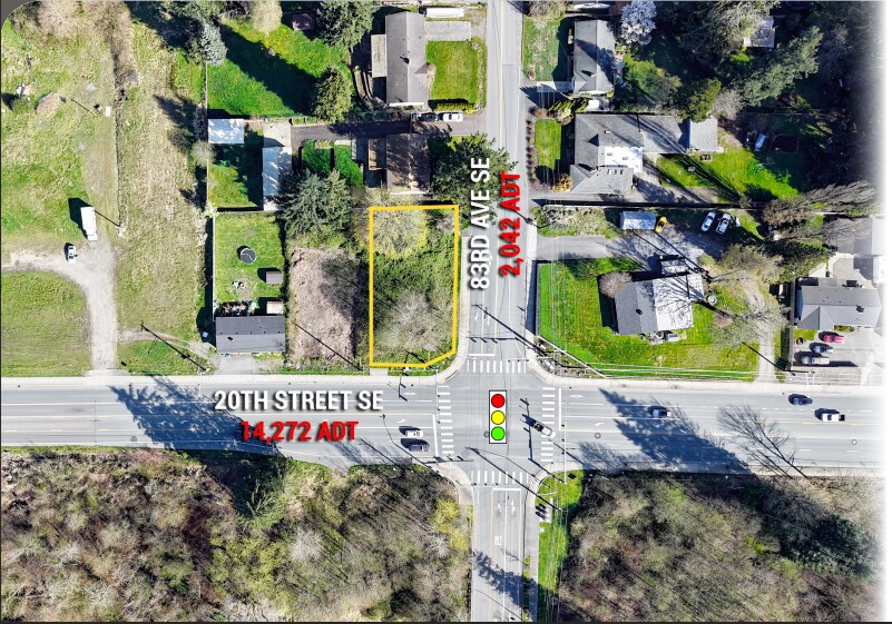 8229 20th St SE, Lake Stevens, WA à vendre - Photo principale – Image 1 sur 8