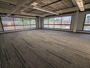 8001 Forbes Pl, Springfield, VA à louer Photo intérieure– Image 1 sur 9