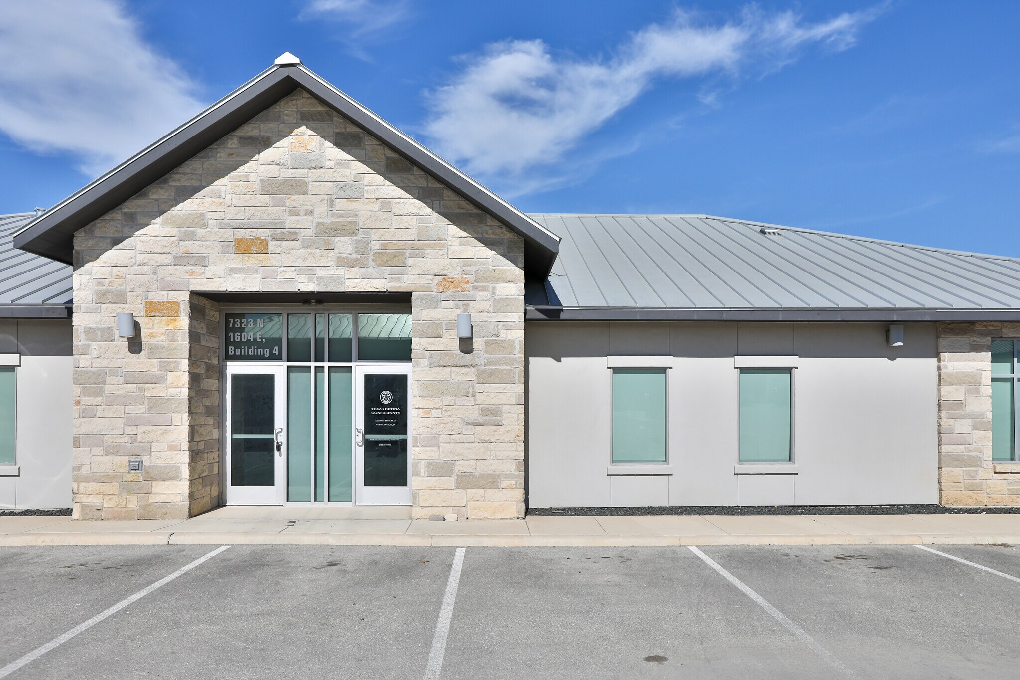 7323 N Loop 1604 E, San Antonio, TX à louer Photo principale– Image 1 sur 8