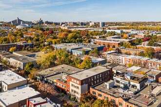 2061 Av Aird, Montréal, QC - VUE AÉRIENNE  vue de carte