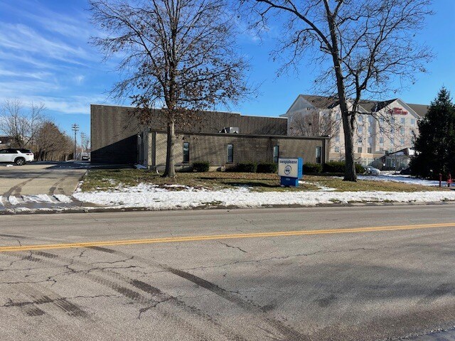 11224 Cornell Park Dr, Blue Ash, OH à louer - Photo de l’immeuble – Image 2 sur 5