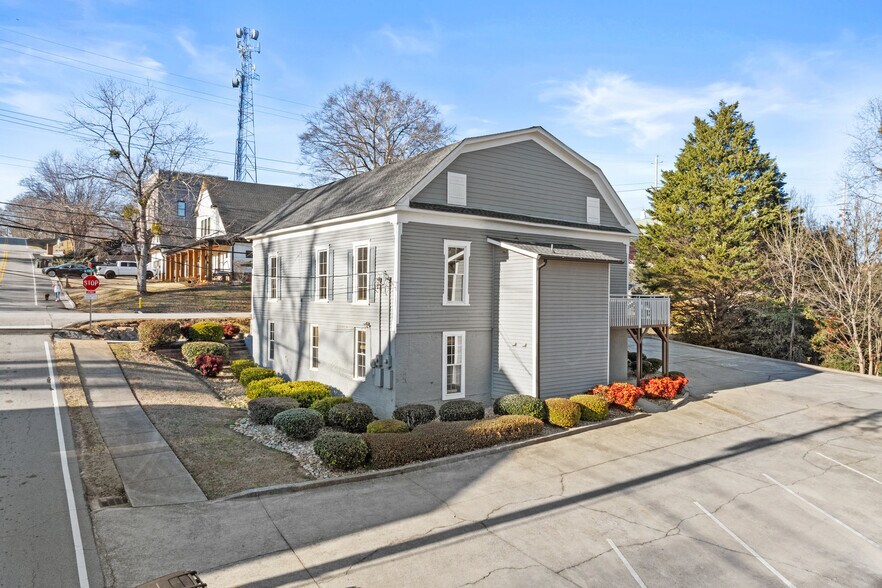 90 E Moreno St, Buford, GA à vendre - Photo de l’immeuble – Image 3 sur 55