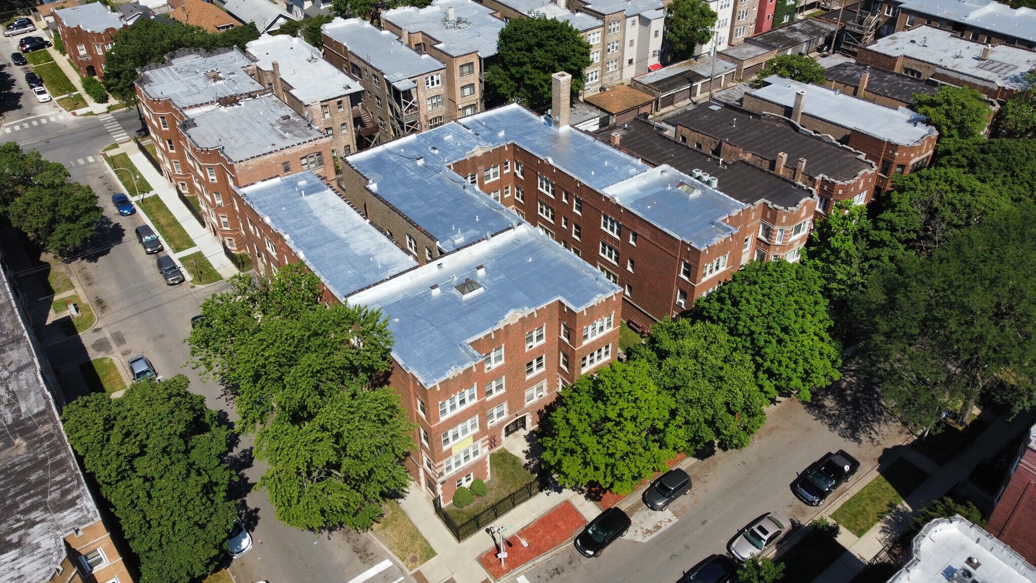 7648 S Phillips Ave, Chicago, IL à vendre Photo de l’immeuble– Image 1 sur 25