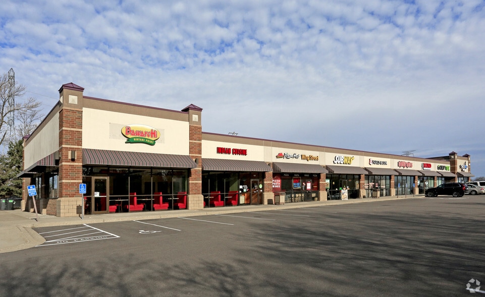 187 Cheshire Ln N, Plymouth, MN à louer - Photo principale – Image 2 sur 9