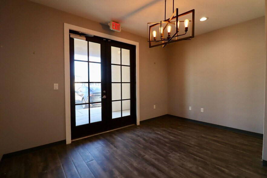 800 Bonaventure Way, Sugar Land, TX à vendre - Photo de l’immeuble – Image 3 sur 11