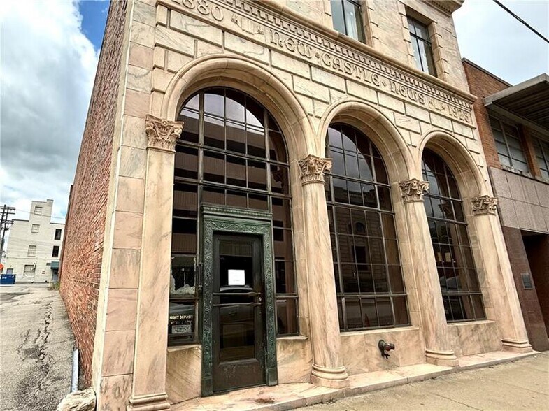 27 E Mercer St, New Castle, PA à vendre - Photo de l’immeuble – Image 3 sur 11