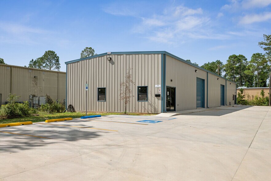 269 General Patton Ave, Mandeville, LA à vendre - Photo principale – Image 1 sur 22