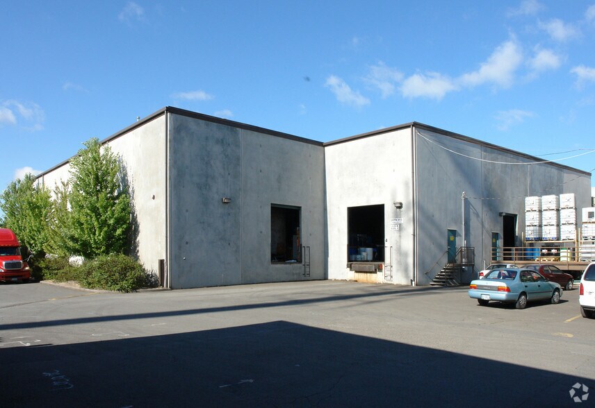 3025A Industrial Way NE, Salem, OR à louer - Photo de l’immeuble – Image 3 sur 4