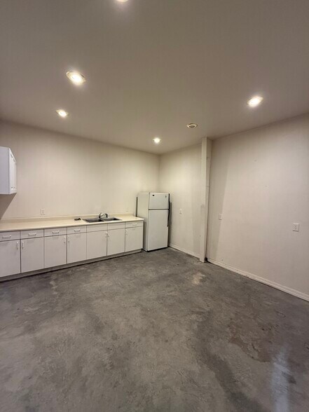 1431 Anderson Rd, Montrose, CO à louer - Photo de l’immeuble – Image 2 sur 32