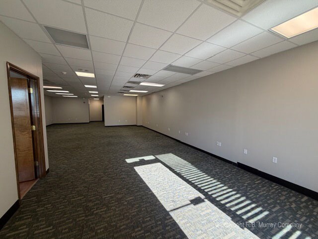 1701 S Enterprise Ave, Springfield, MO à louer - Photo de l’immeuble – Image 3 sur 7
