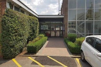 Plus de détails pour The Cmn, Cranleigh - Bureau à louer