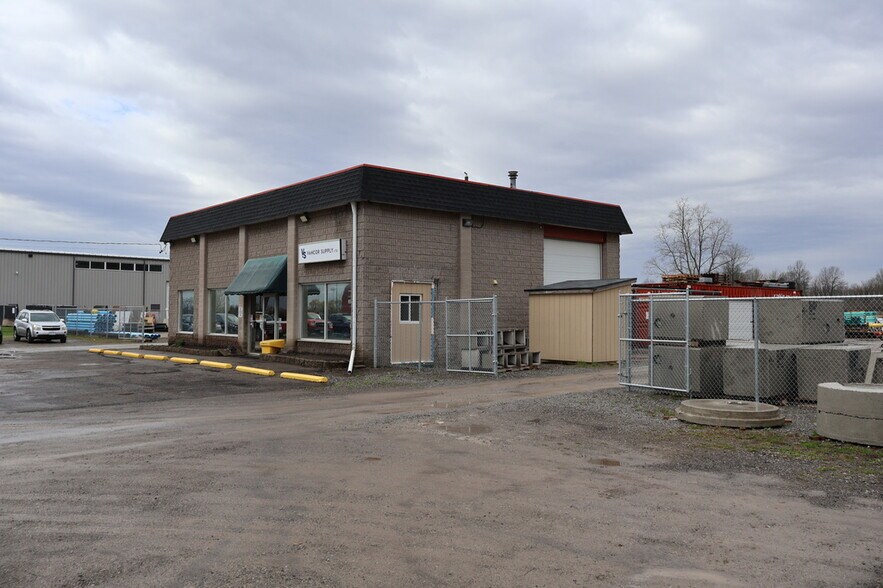 1115 Niagara St N, Welland, ON à vendre - Photo de l’immeuble – Image 3 sur 11