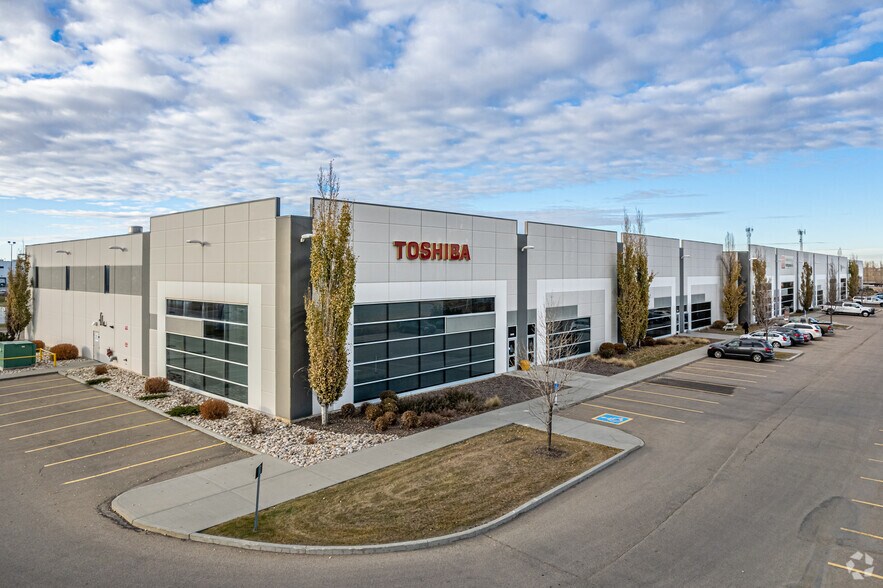 12908-12960 170 St NW, Edmonton, AB à louer - Photo principale – Image 1 sur 9