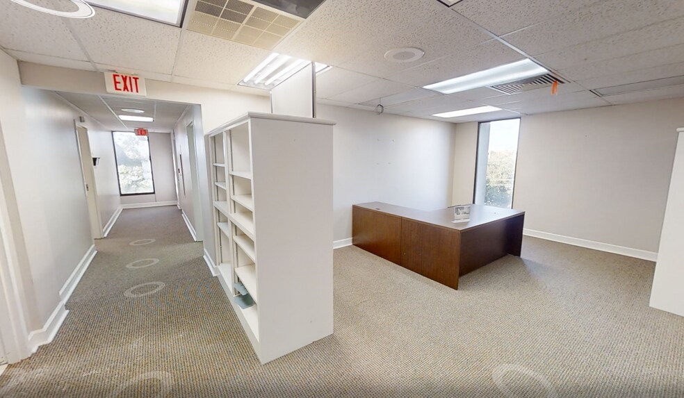 323 Pine Ave, Albany, GA à louer - Numérisation 3D Matterport – Image 3 sur 15