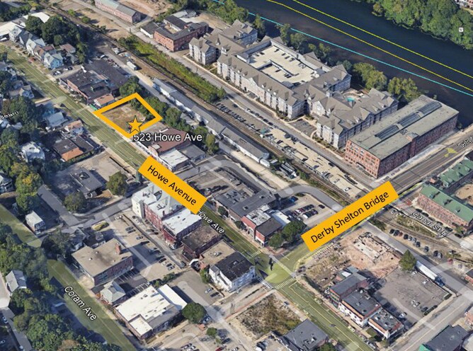 523 Howe Ave, Shelton, CT à vendre - Aérien – Image 1 sur 2