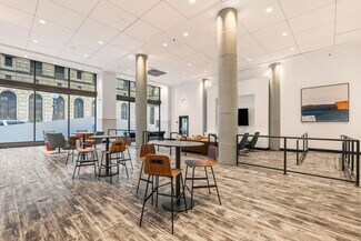 Plus de détails pour 360 Saint Peter St, Saint Paul, MN - Logement à vendre