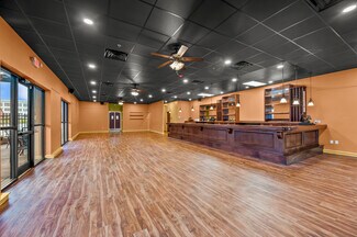 Plus de détails pour 607 N Trade St, Winston-Salem, NC - Local commercial à louer