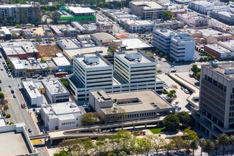 111 N La Brea Ave, Inglewood, CA - Vue aérienne  vue de carte