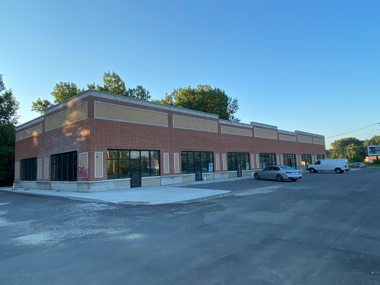 13755 S.Burnham Ave, Burnham, IL à louer - Photo principale – Image 1 sur 3