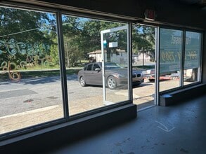 514 E Grand Ave, Hot Springs, AR à louer Photo intérieure– Image 2 sur 4