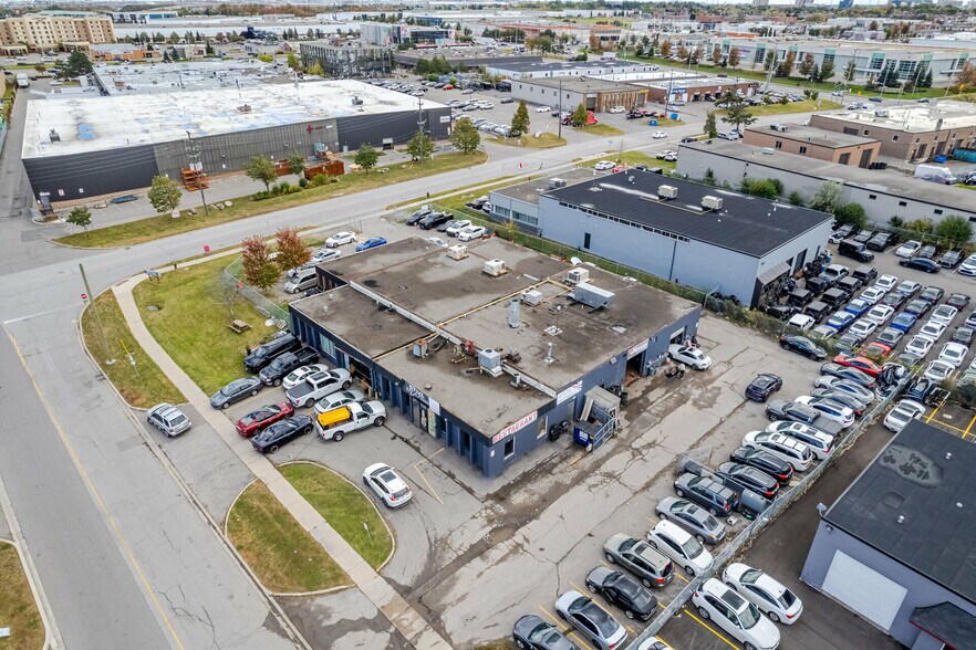 26 Bramsteele Rd, Brampton, ON à vendre - Photo de l’immeuble – Image 3 sur 23
