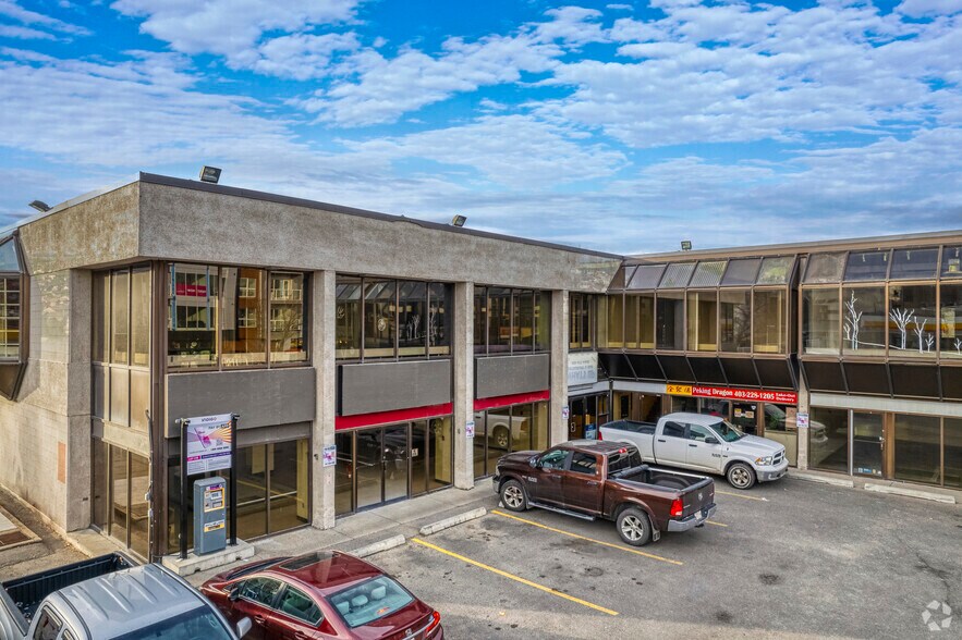 601 17th Ave SW, Calgary, AB à louer - Photo de l’immeuble – Image 3 sur 8