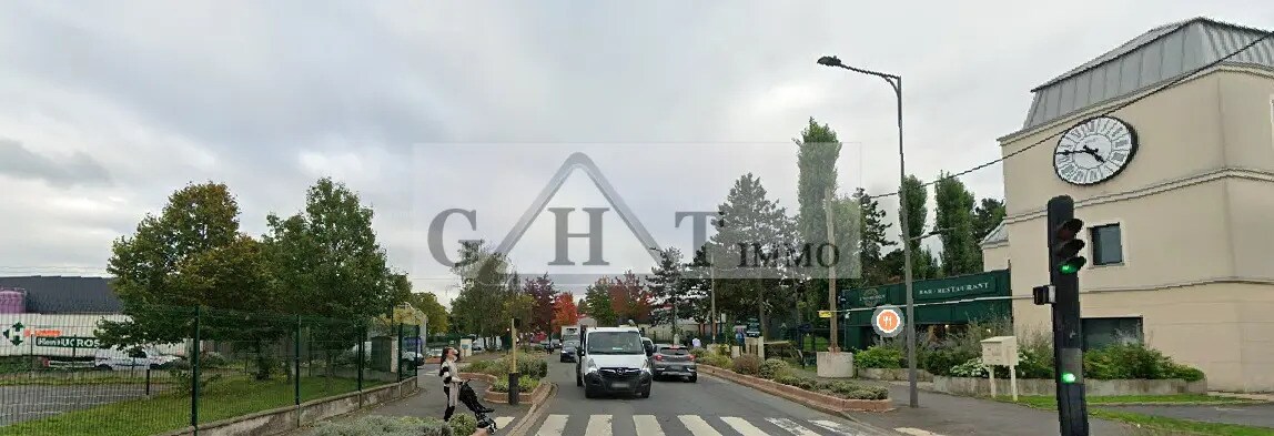 Industriel/Logistique dans Le Blanc-Mesnil à vendre Photo de l’immeuble– Image 1 sur 4