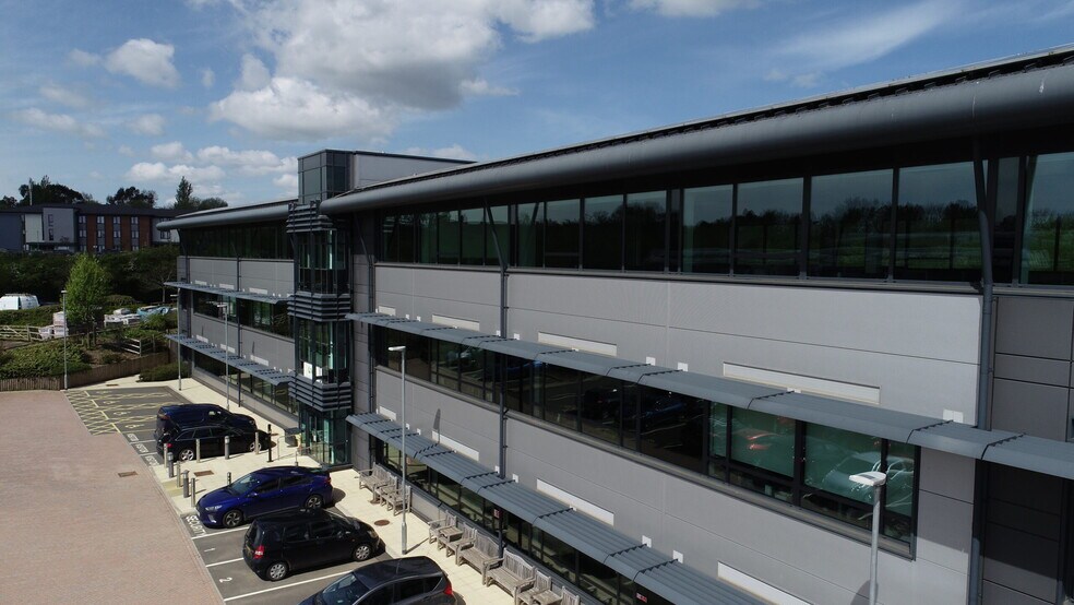 Emperor Way, Exeter à louer - Photo de l’immeuble – Image 2 sur 6